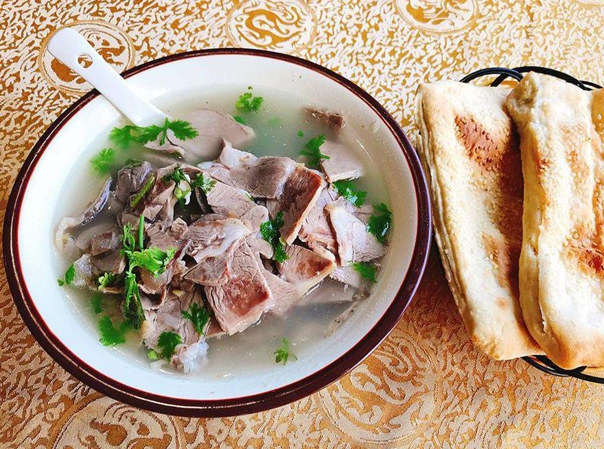 What part of meat is used for mutton soup?